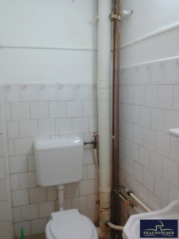 apartament-3-camere-confort-1-decomandat-in-ploiesti-zona-de-sud-a-orasului-13